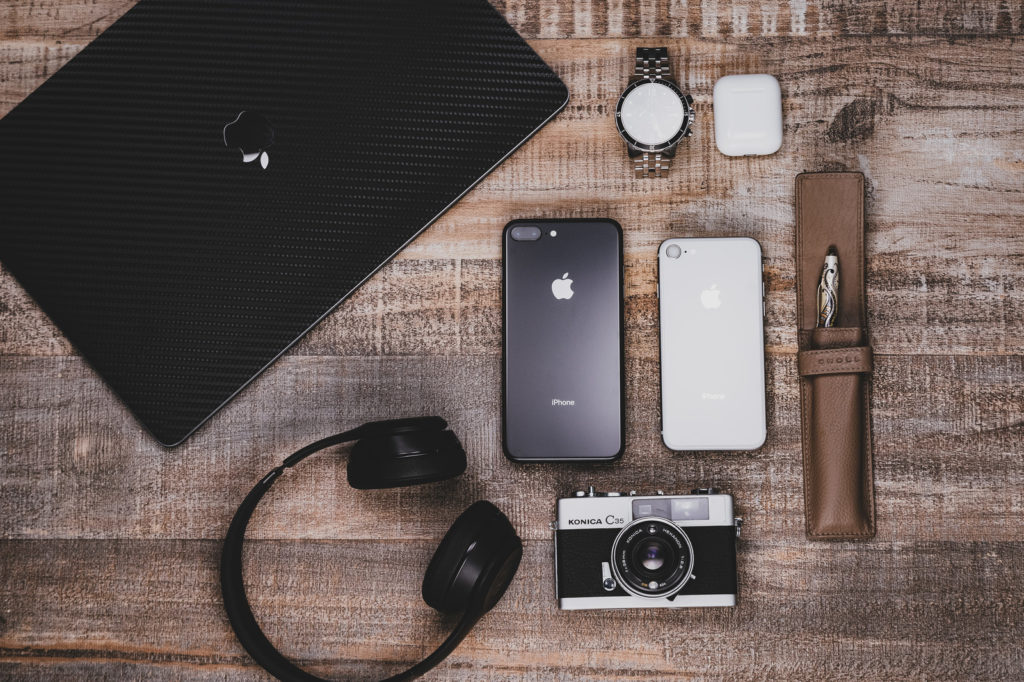 モバイルWiFi同時接続台数とは、同時に使えるスマホ・PC・タブレットなどの台数